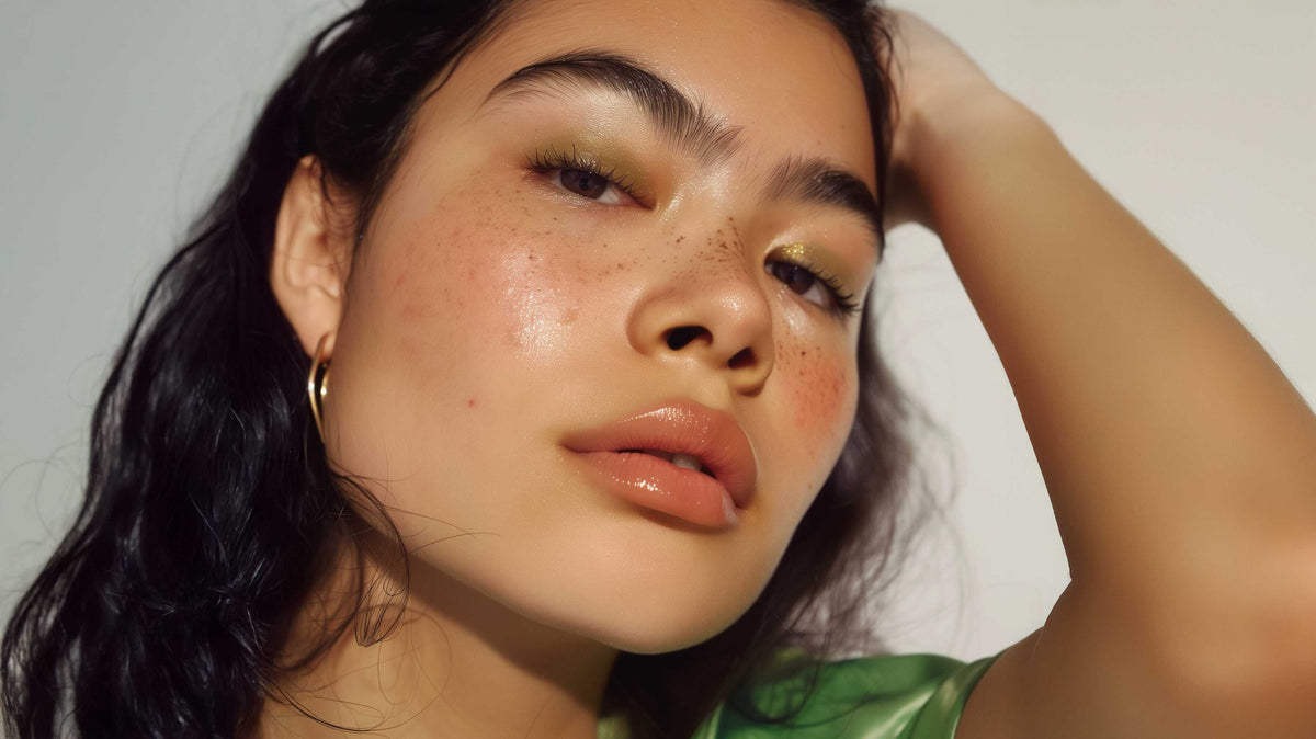 Rhianna Carolyn Co